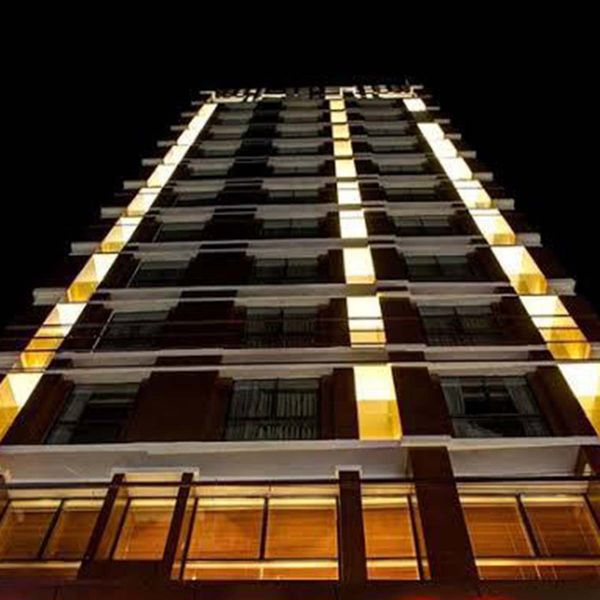 Platinum Grand